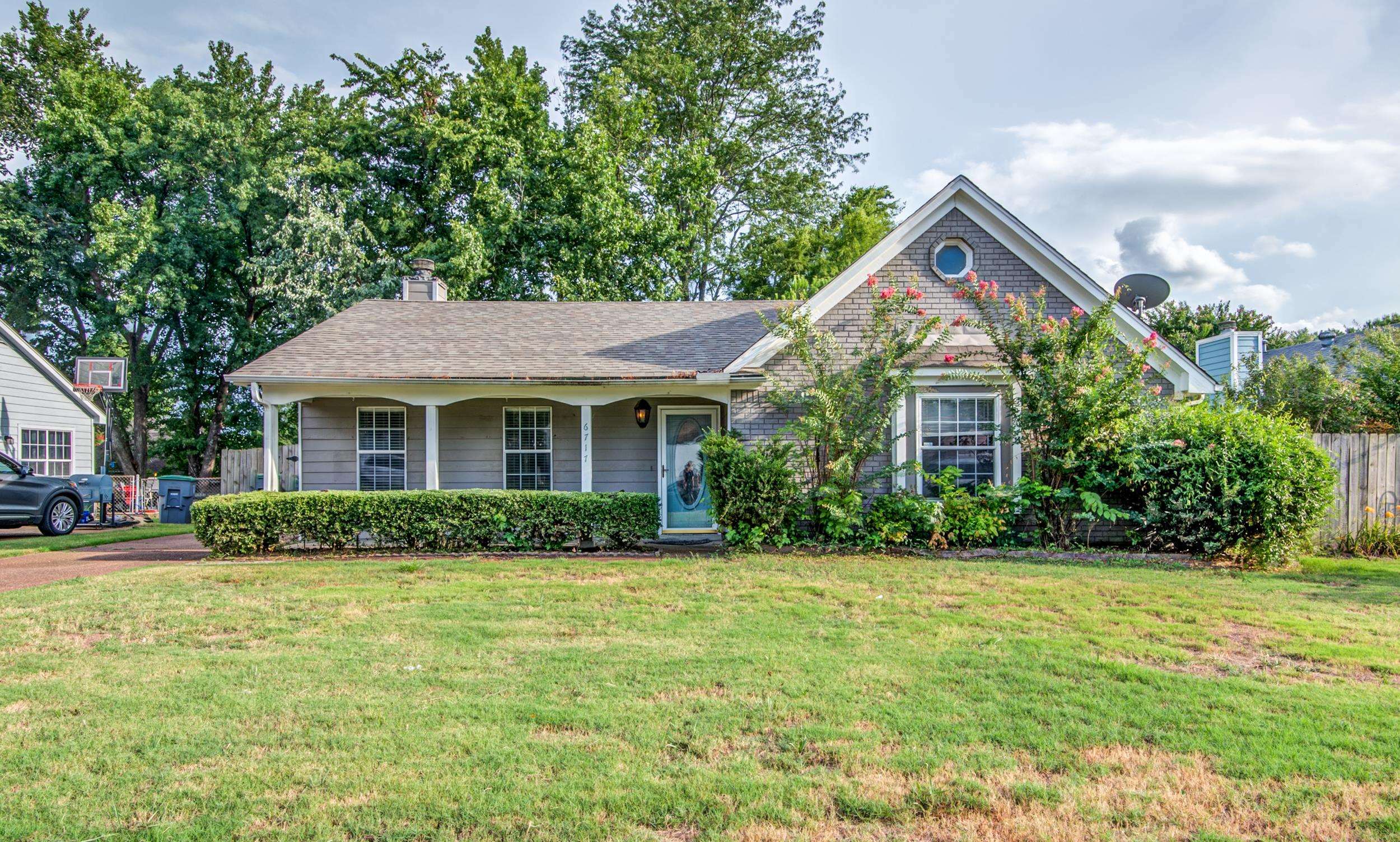 Property Photo:  6717 Elmore Woods Ln  TN 38134 