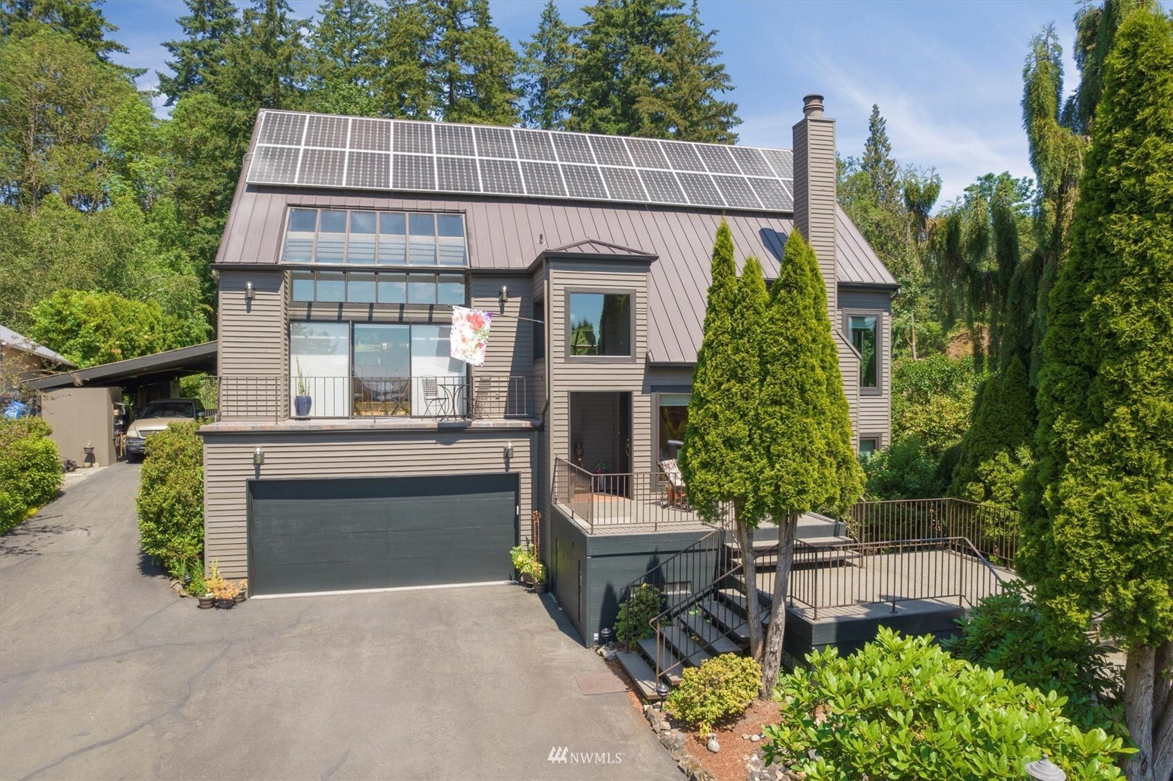 Property Photo: 3314 Pacific Way WA 98632
