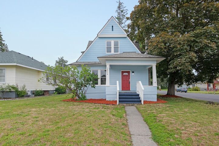 3904 N Stevens St  Spokane WA 99205 photo