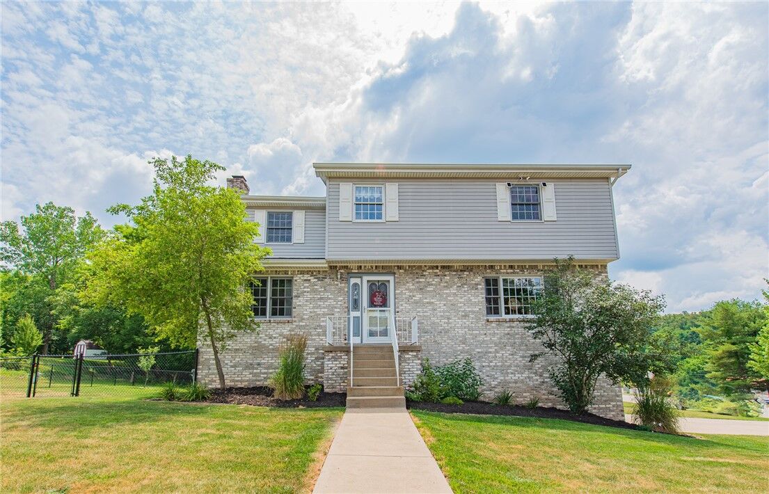 Property Photo:  8104 Nuttals Grove Rd  PA 15239 