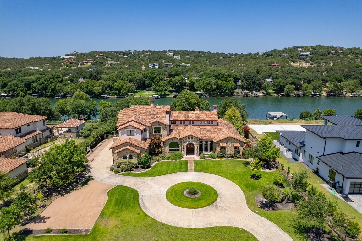 Property Photo: 14624 Flat Top Ranch Road TX 78732