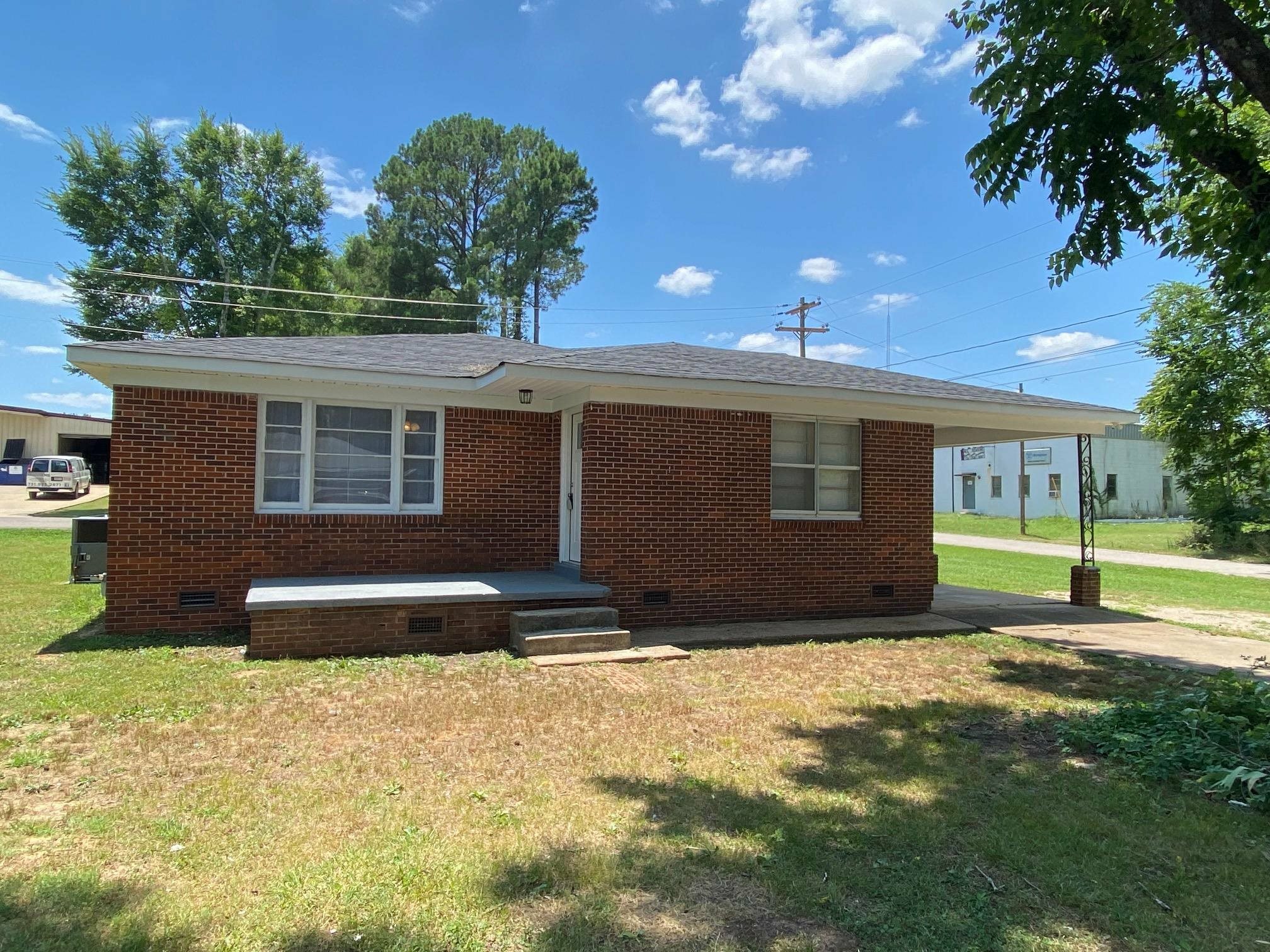 Property Photo:  10 Mill Street  TN 38372 