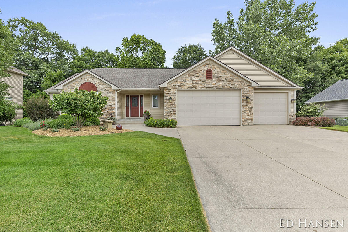 Property Photo:  2327 Westwinde Street NW  MI 49504 