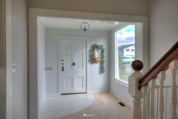 Property Photo:  813 5th Street  WA 98550 