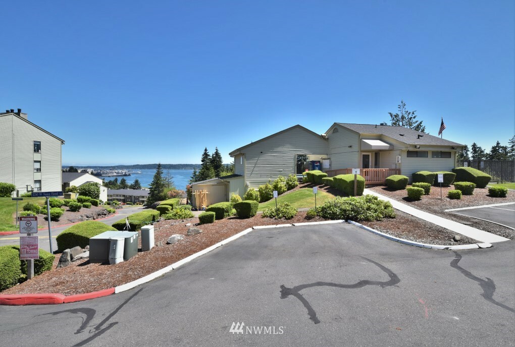 Property Photo:  1775 W Sunn Fjord Lane A-1  WA 98312 