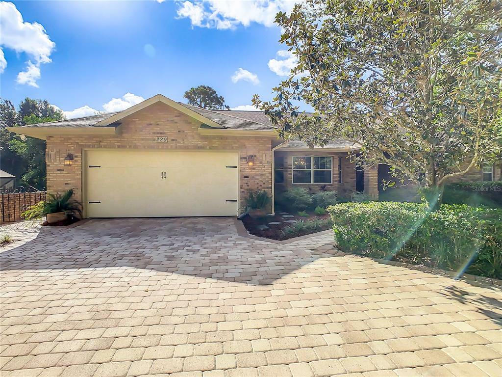 Property Photo:  229 Cedarwood Court  FL 32713 