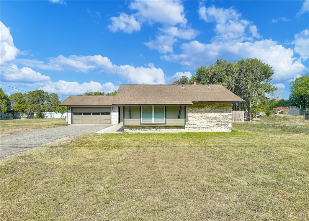 Property Photo:  9702 Swansons Ranch Road  TX 78748 