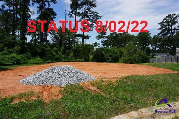 Property Photo:  117 Constance Court  GA 31069 