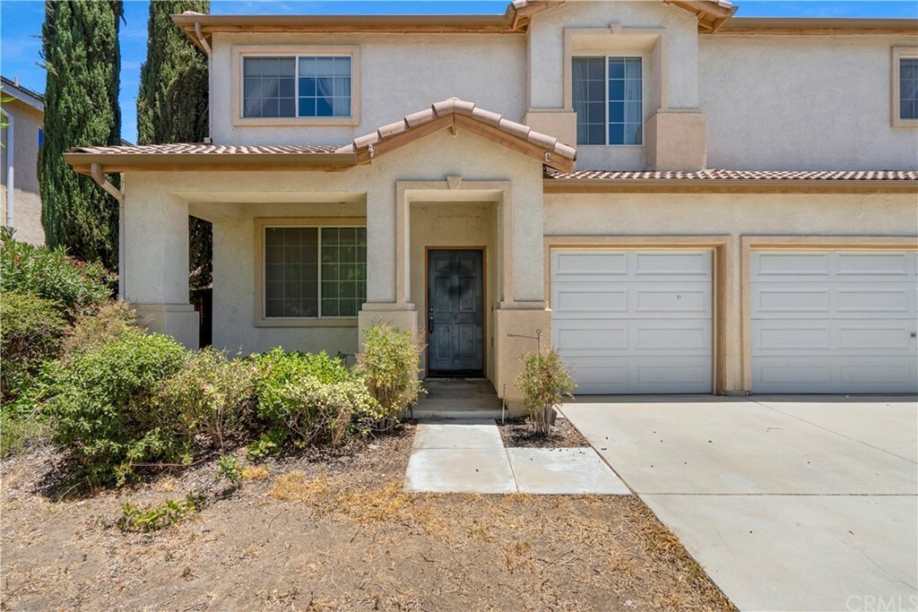 Property Photo:  3521 Rolling Rock Court  CA 92571 