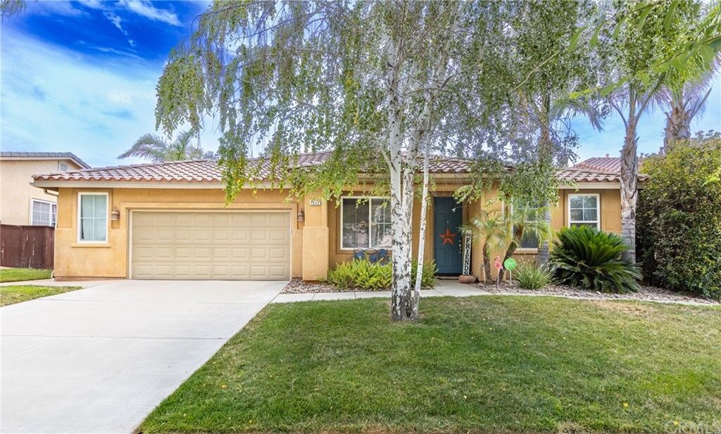Property Photo: 1032 Sunburst Drive CA 92223