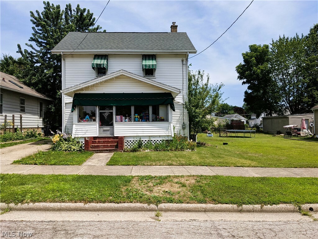 Property Photo: 1919 16th Street SW OH 44314