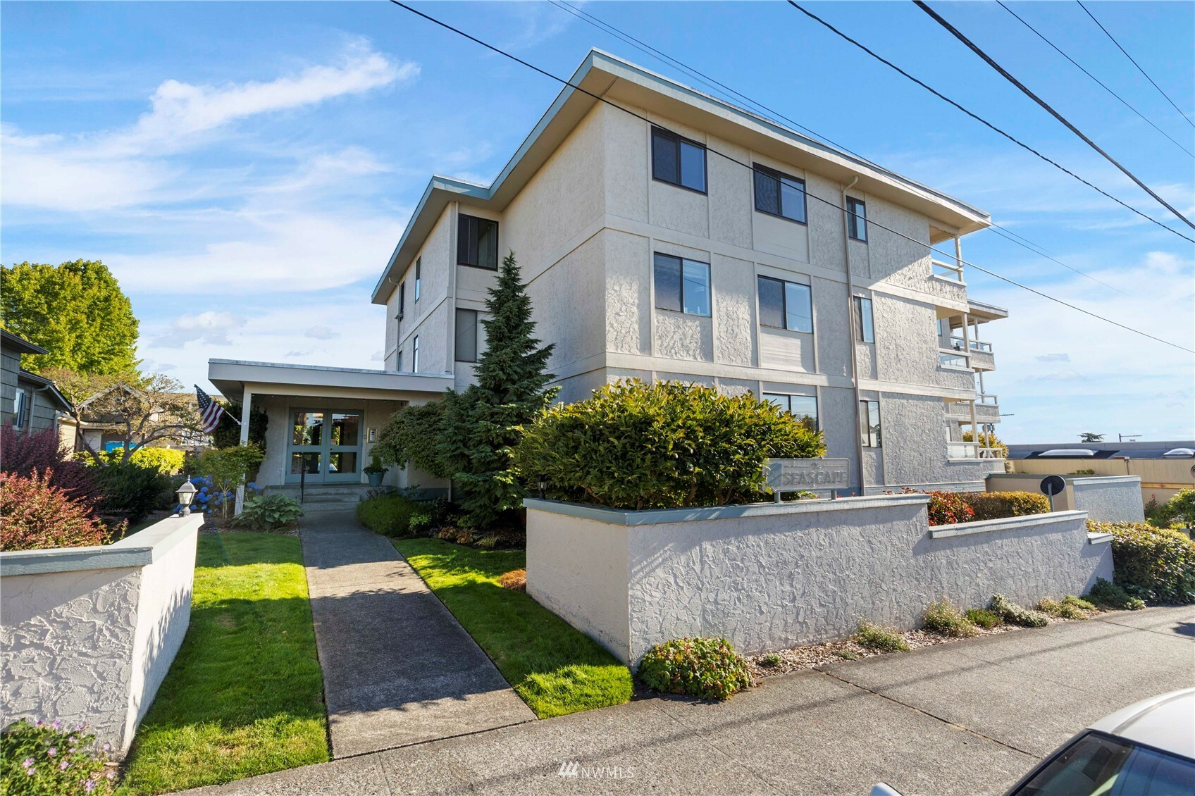 Property Photo:  626 Main Street 2  WA 98020 