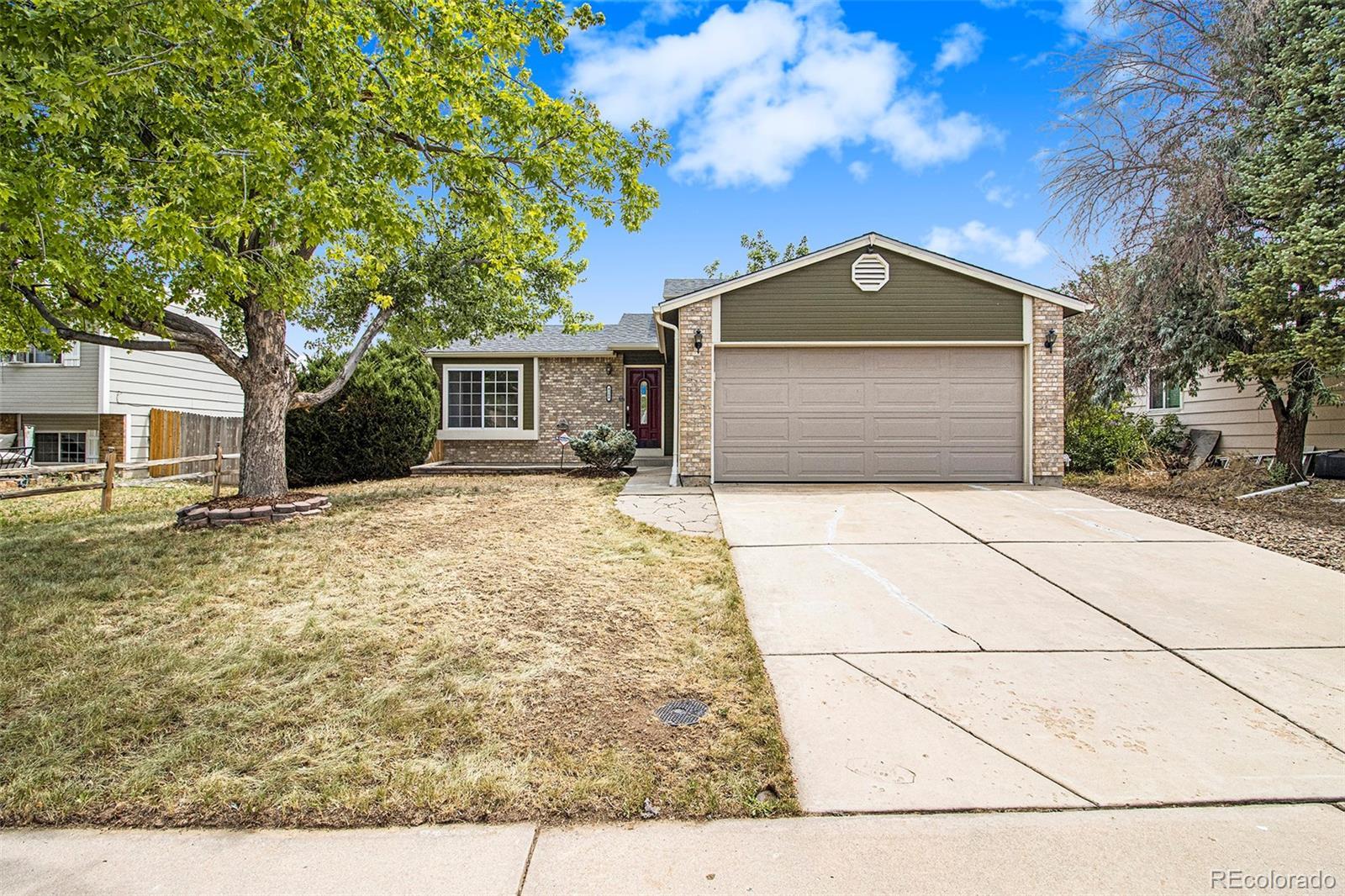 Property Photo: 4268 S Biscay Circle CO 80013