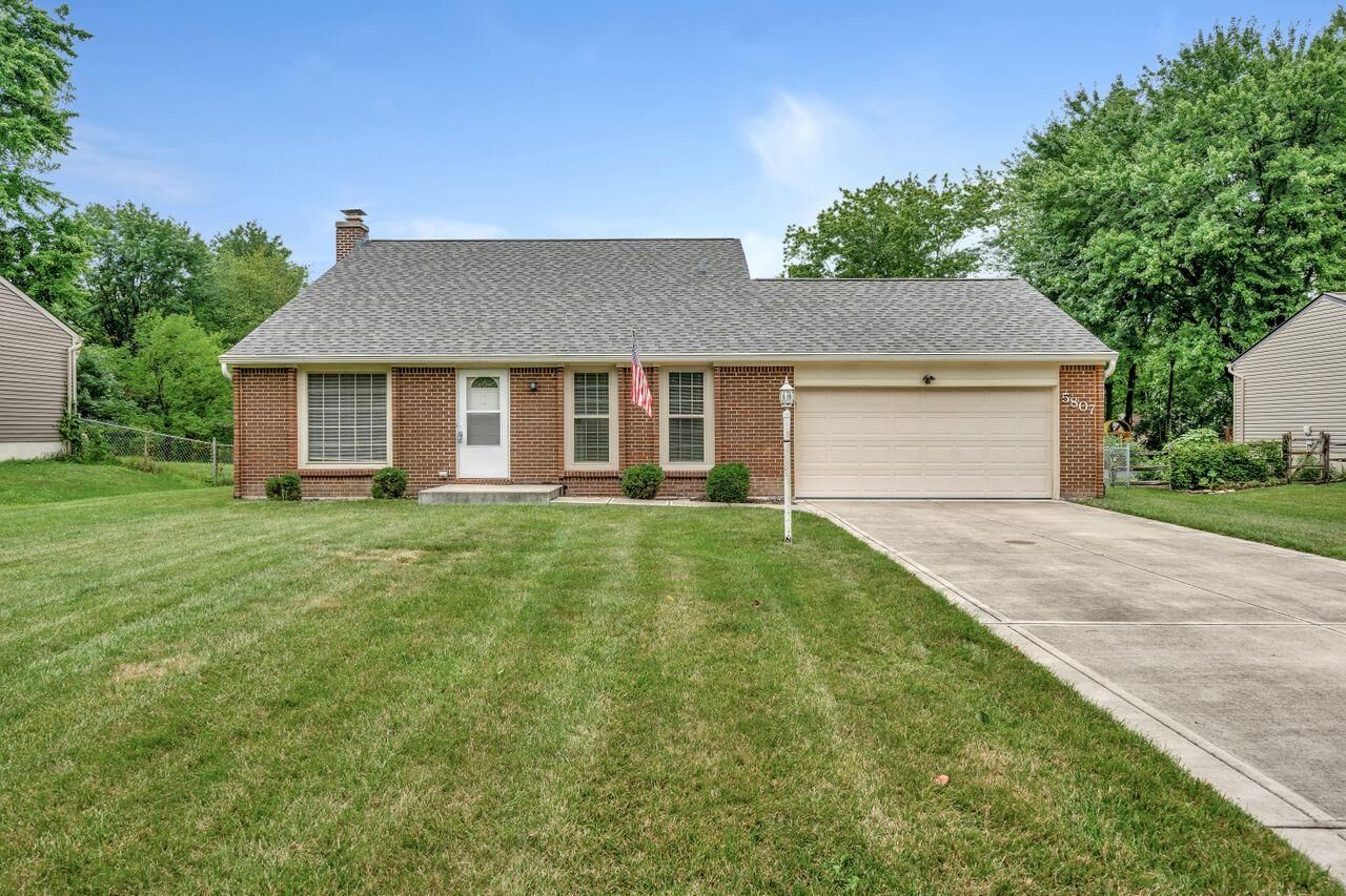 Property Photo:  5807 Mt Vernon Dr  OH 45150 