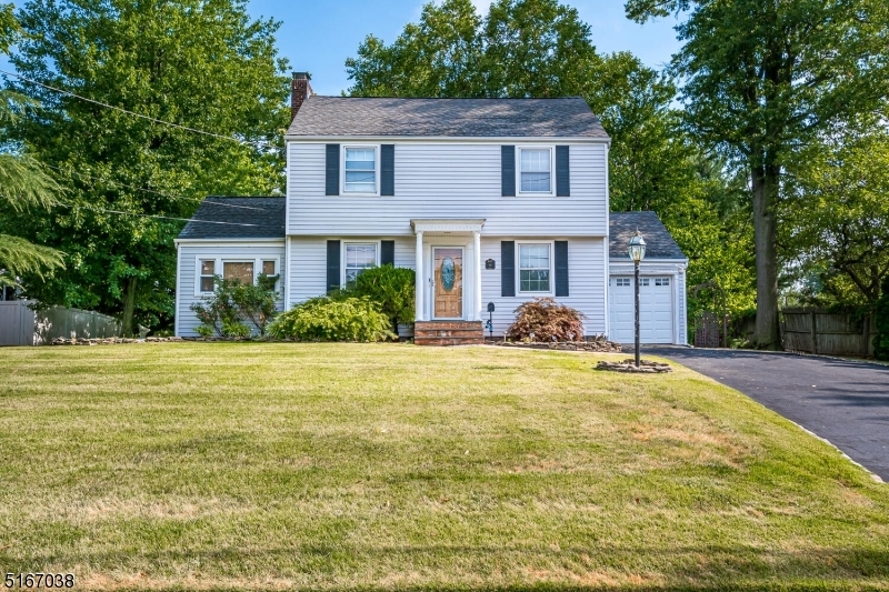 Property Photo: 98 Roosevelt Blvd NJ 08837