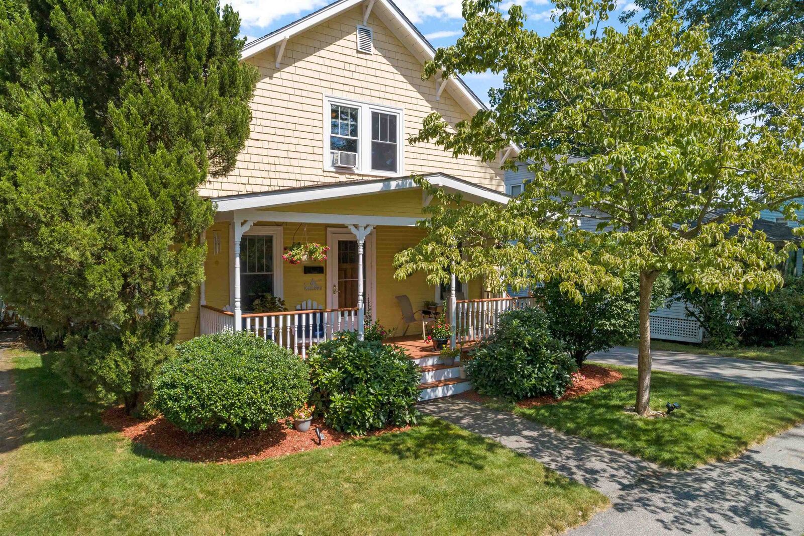 Property Photo:  65 Ray Street  NH 03104 