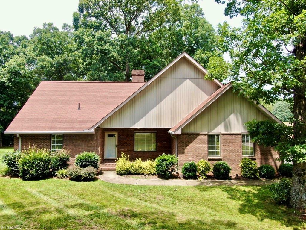 Property Photo:  221 Mountainview Road  NC 27021 