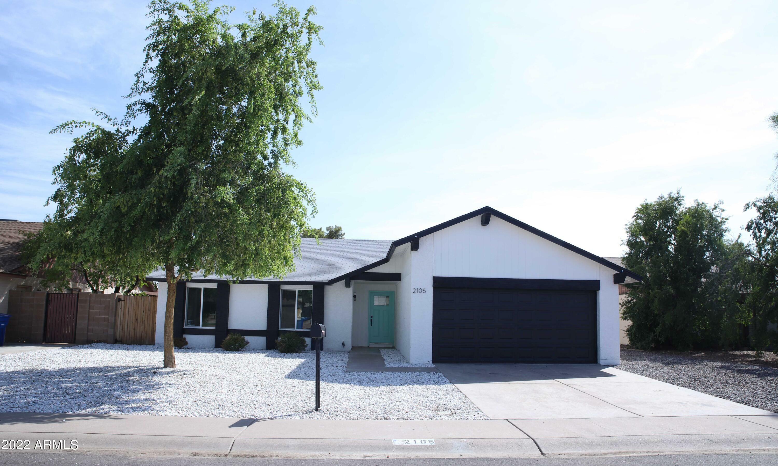 Property Photo:  2105 W Silvergate Drive  AZ 85224 