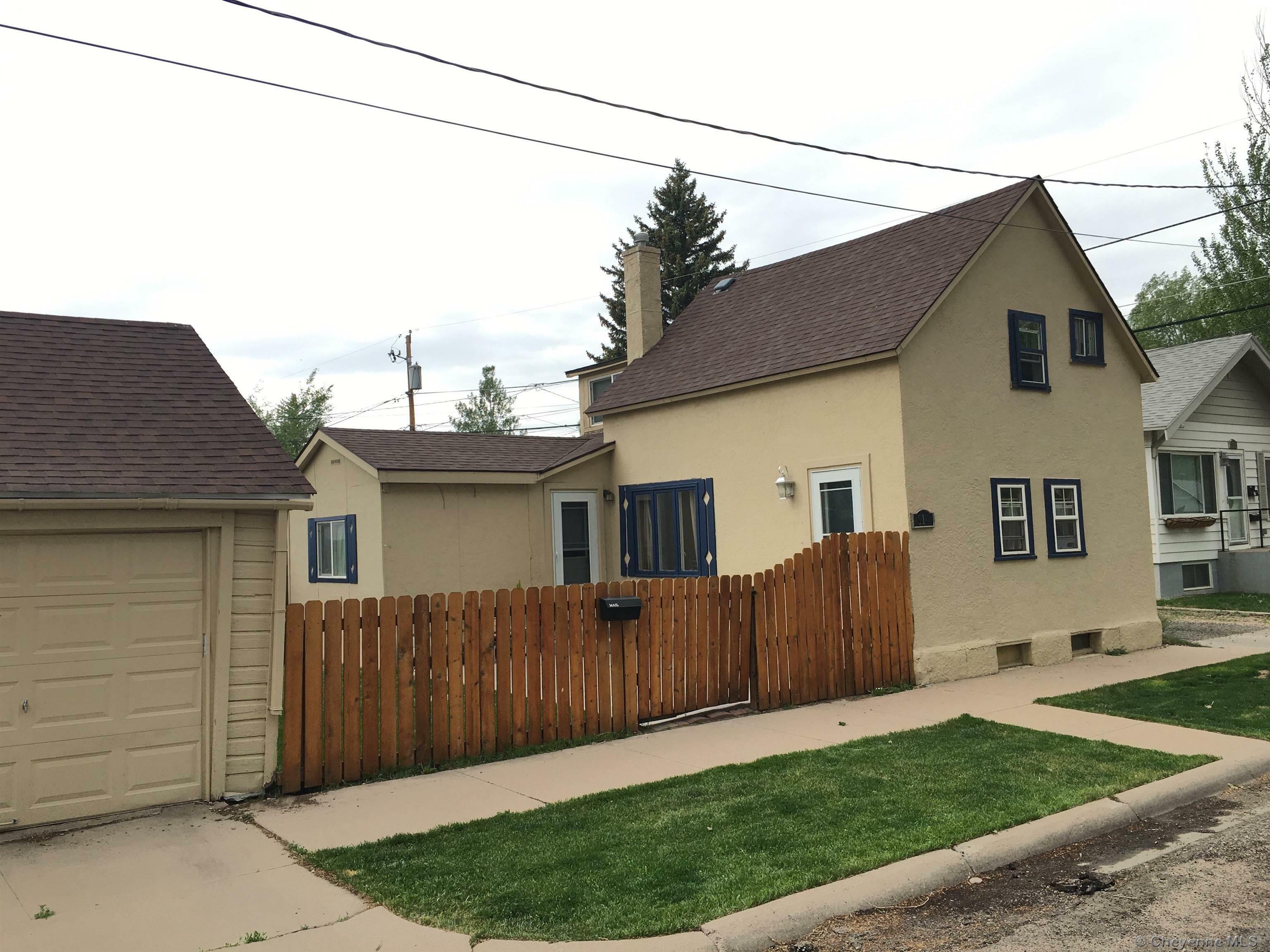 Property Photo:  514 E Flint St  WY 82070 