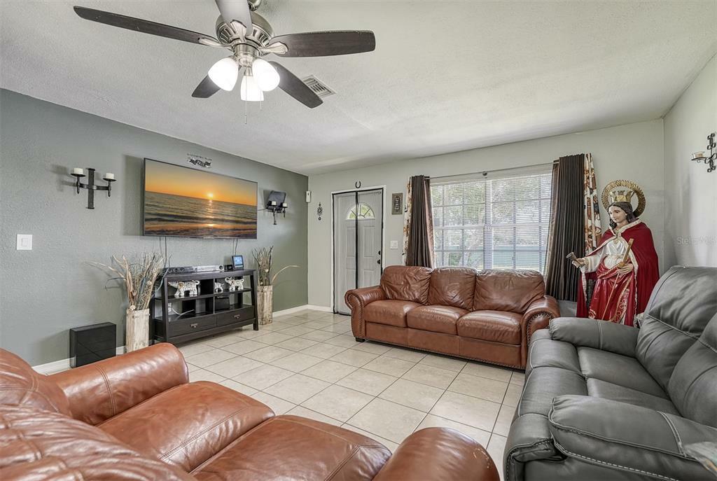 Property Photo:  1452 Noble Terrace  FL 33952 