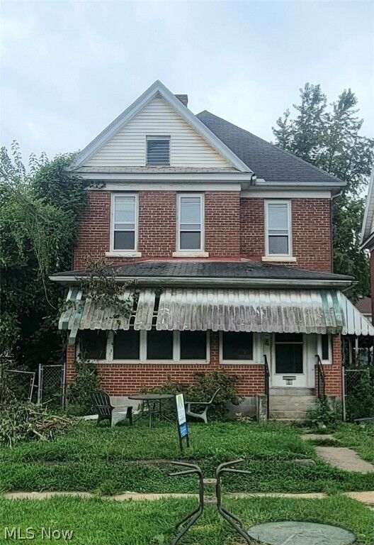 Property Photo:  818 17th Street  WV 26101 