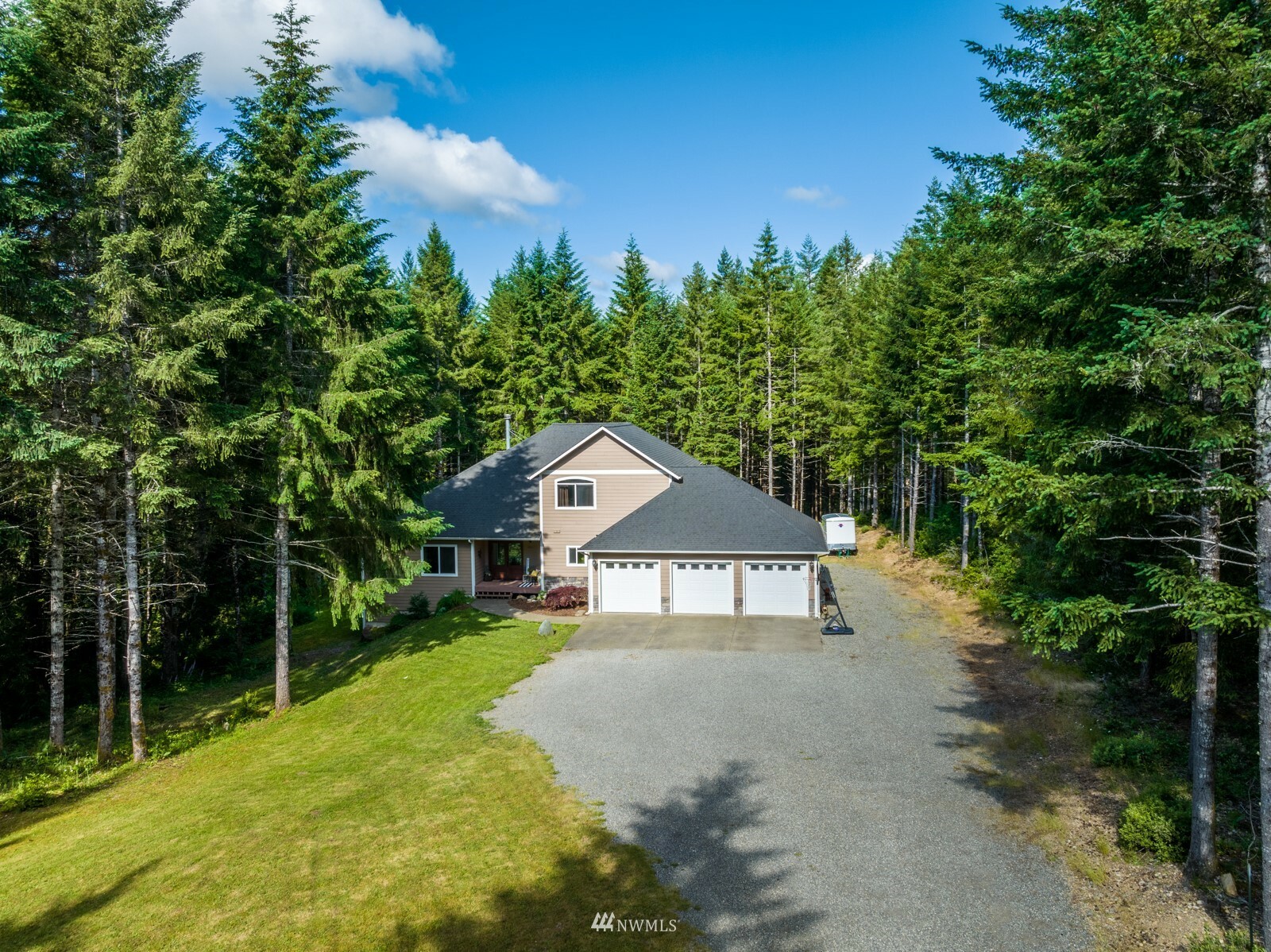 Property Photo: 2231 E Spencer Lake Road WA 98584