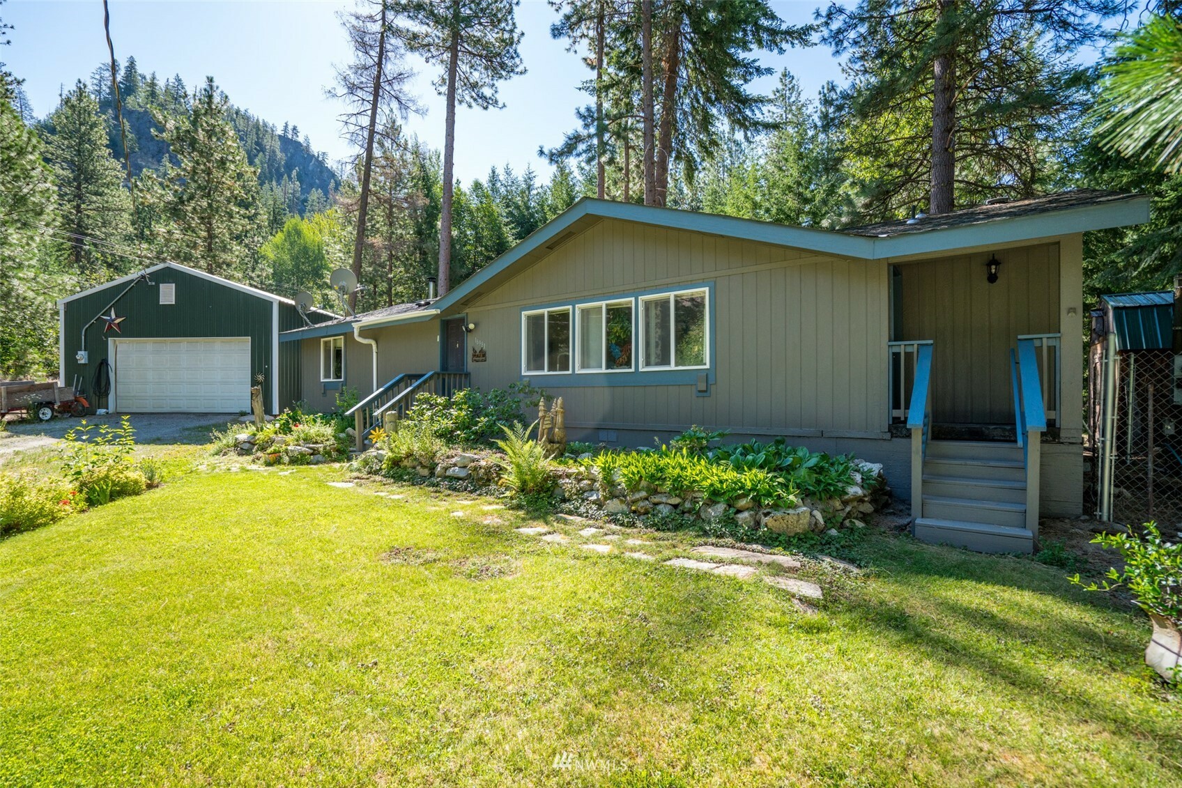 3 bed Entiat home for sale 16981 Casey Lane, Entiat, WA 98822