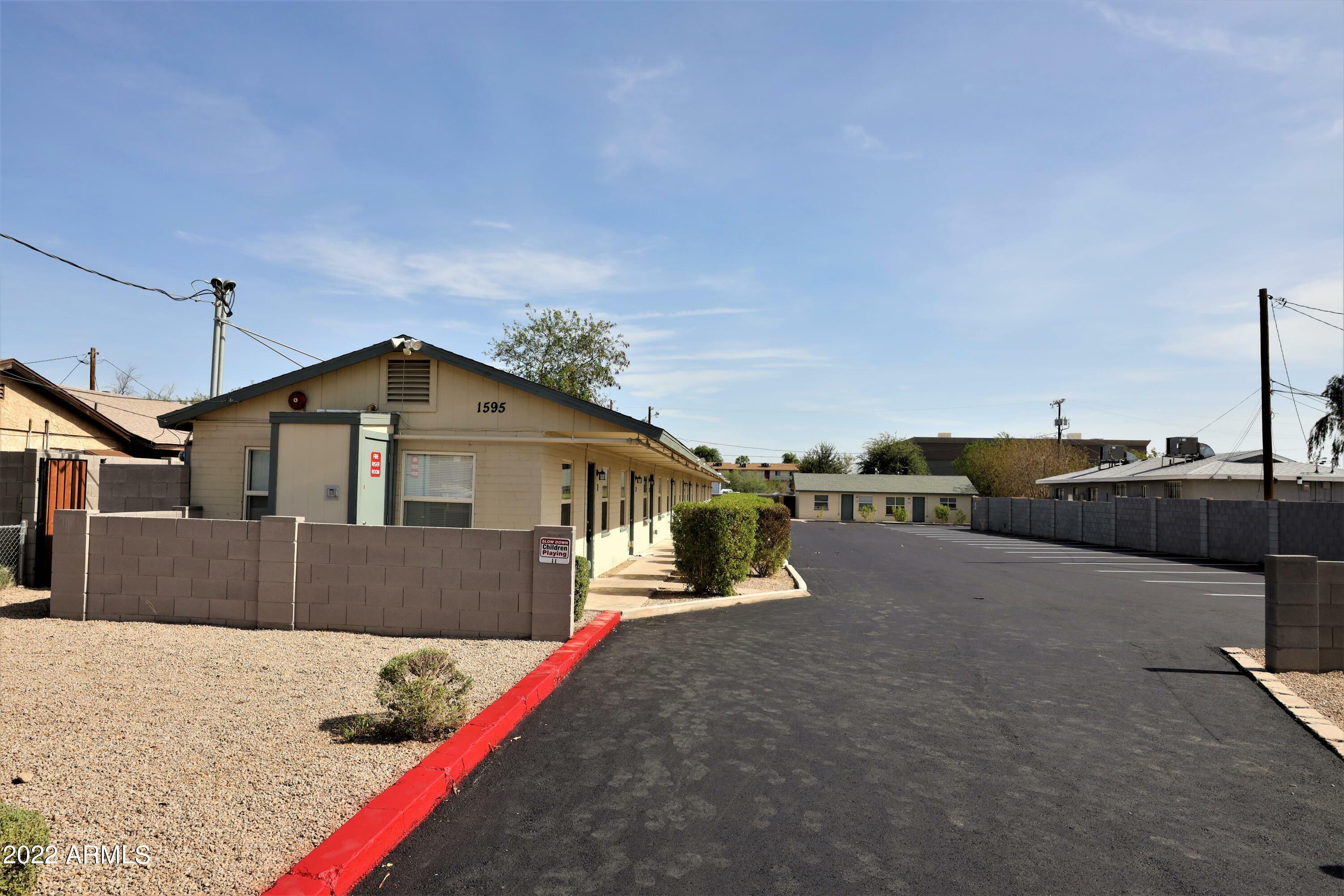 Property Photo: 1595 W Mountain View Road AZ 85021