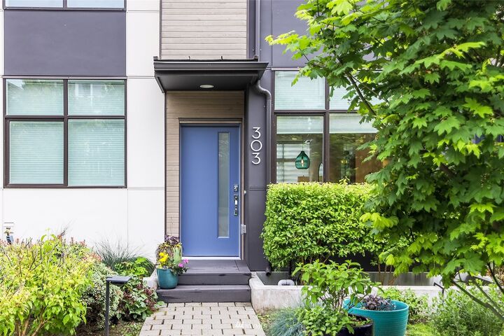 Property Photo:  303 Valley Street  WA 98109 