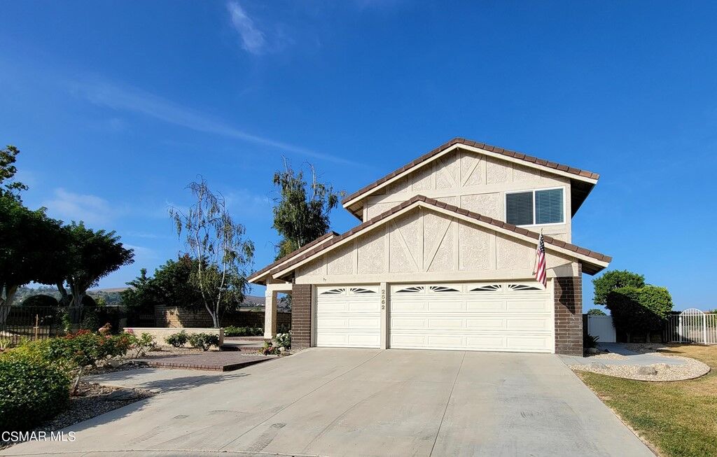 Property Photo:  2562 Covent Garden Court  CA 91362 