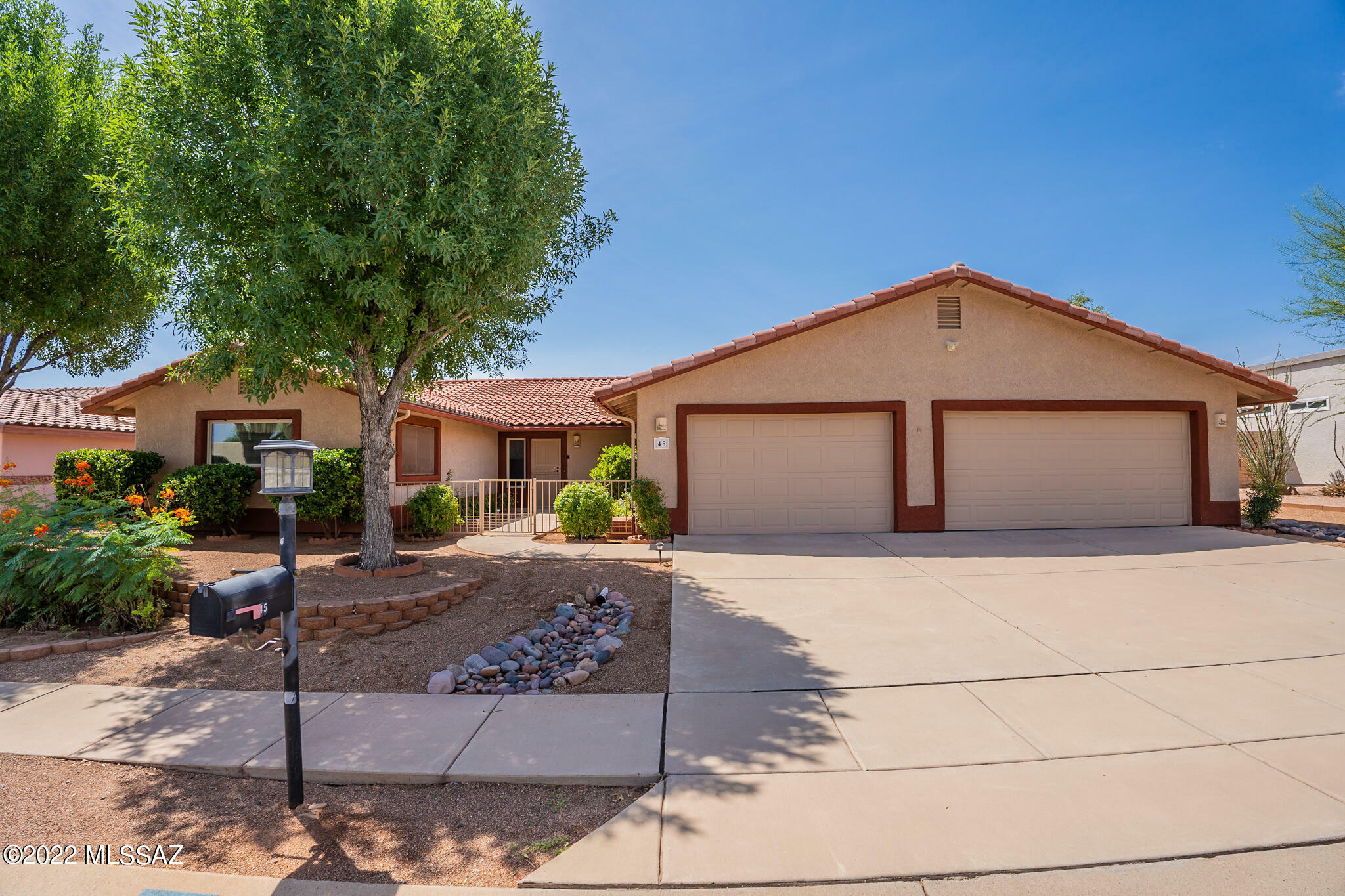 Property Photo: 45 W Calle Escudilla AZ 85614