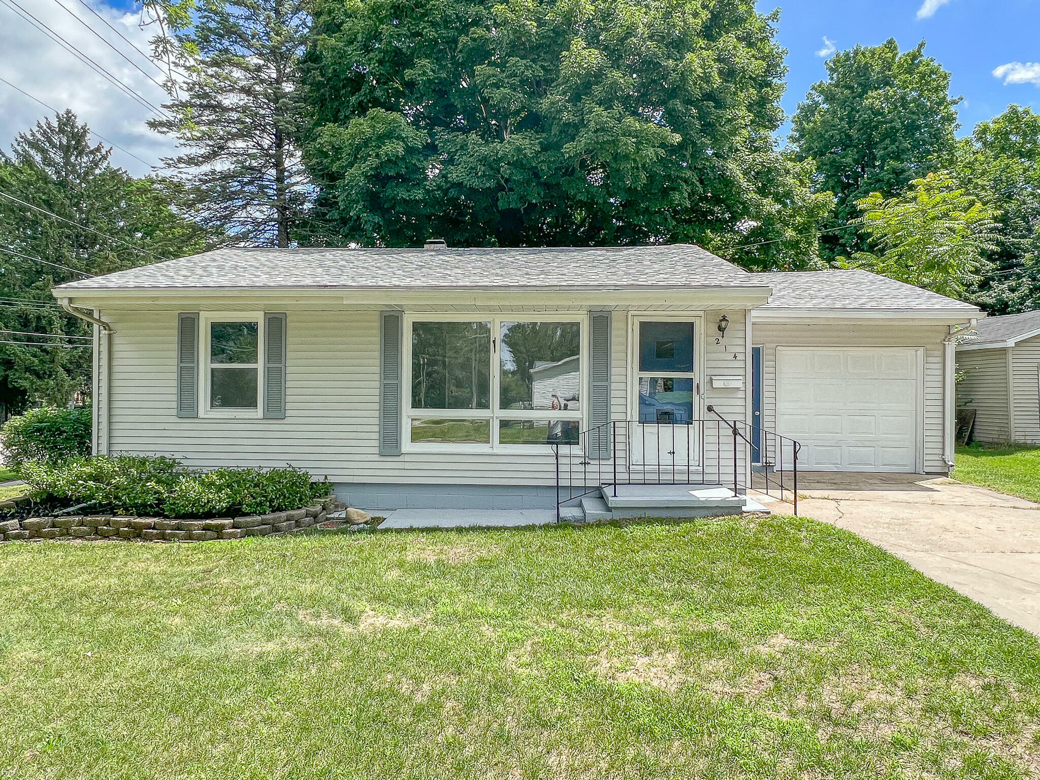 Property Photo:  214 Hamilton Street  MI 49047 