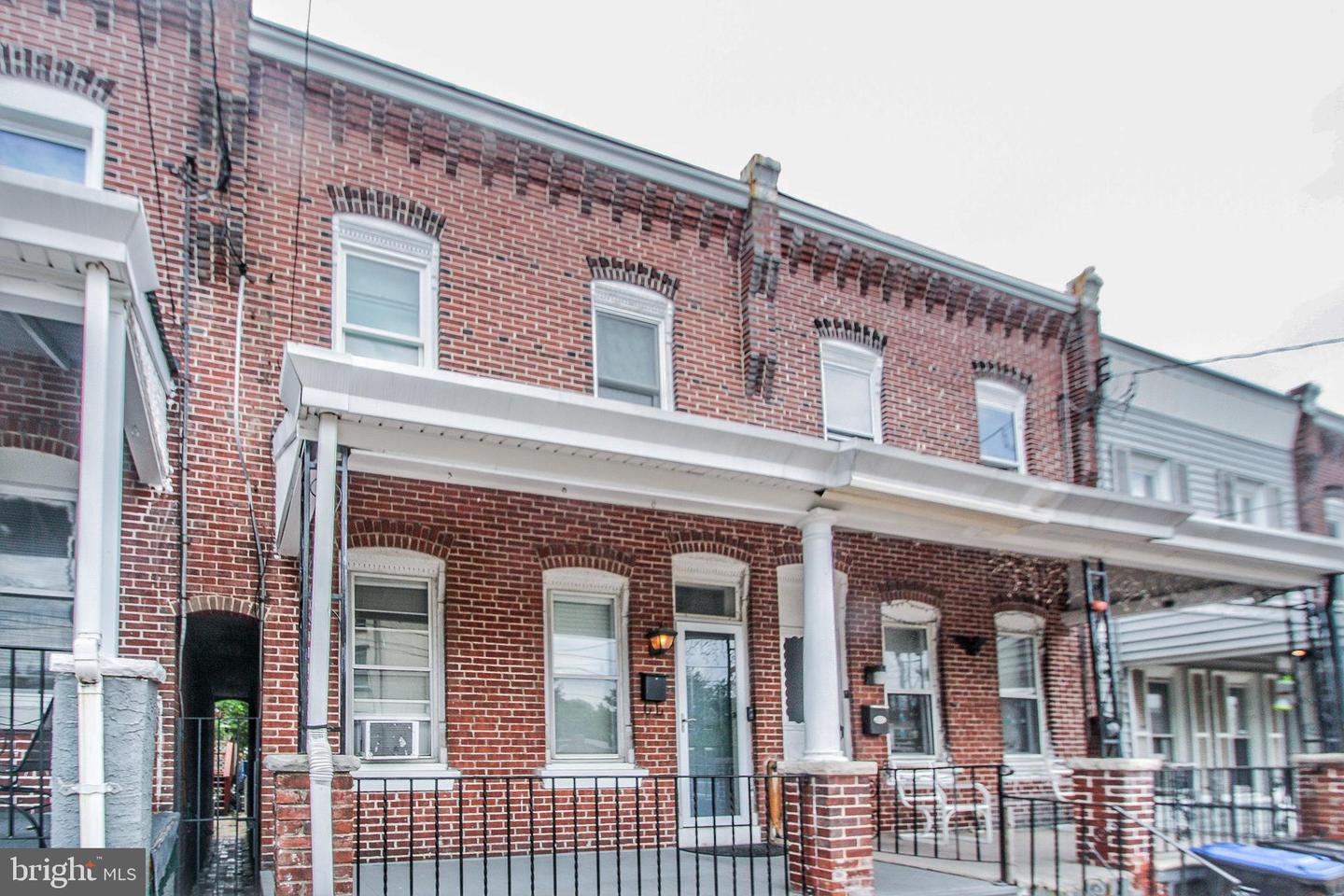Property Photo: 32 W Basin Street PA 19401