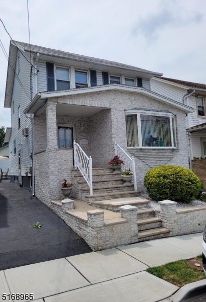 Property Photo:  2018 Kay Ave  NJ 07083 