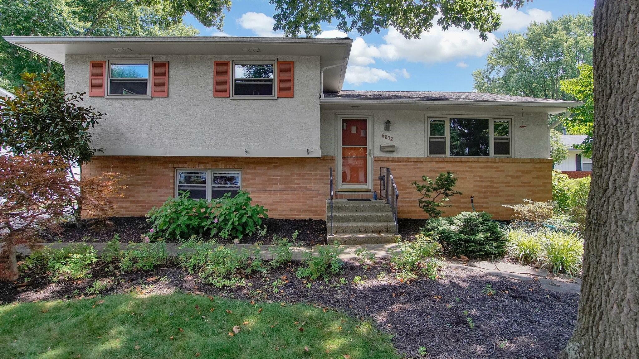Property Photo: 6832 Downs Street OH 43085