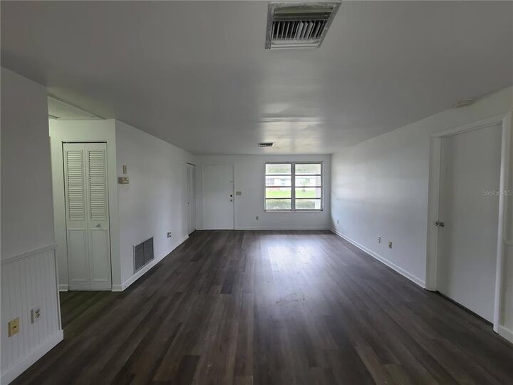 Property Photo: 4737 Keysville Avenue FL 34608