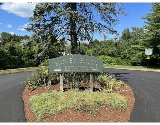 Property Photo: 10 Hovey Pond Dr 10 MA 01536