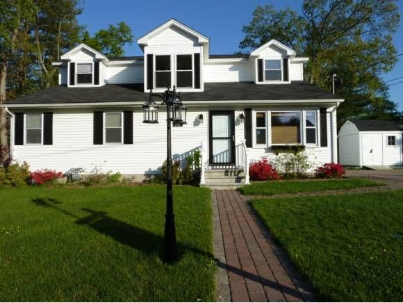 Property Photo:  18 Holly Dr.  NH 03063 