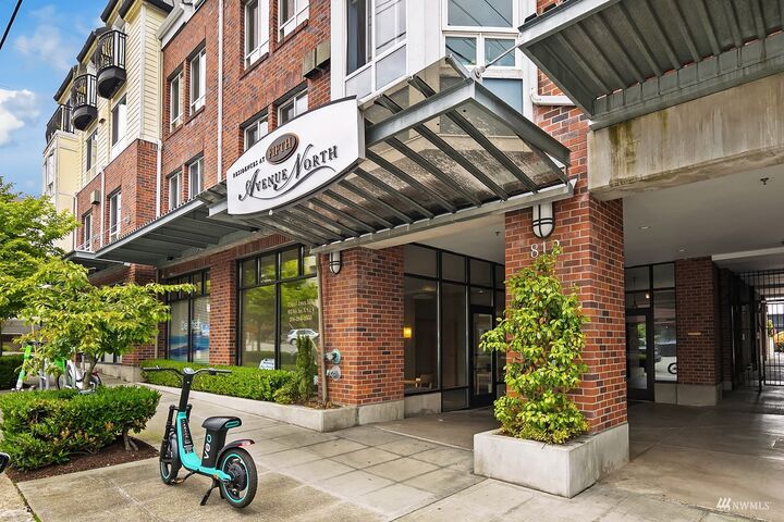 812  5th Avenue N 416  Seattle WA 98109 photo
