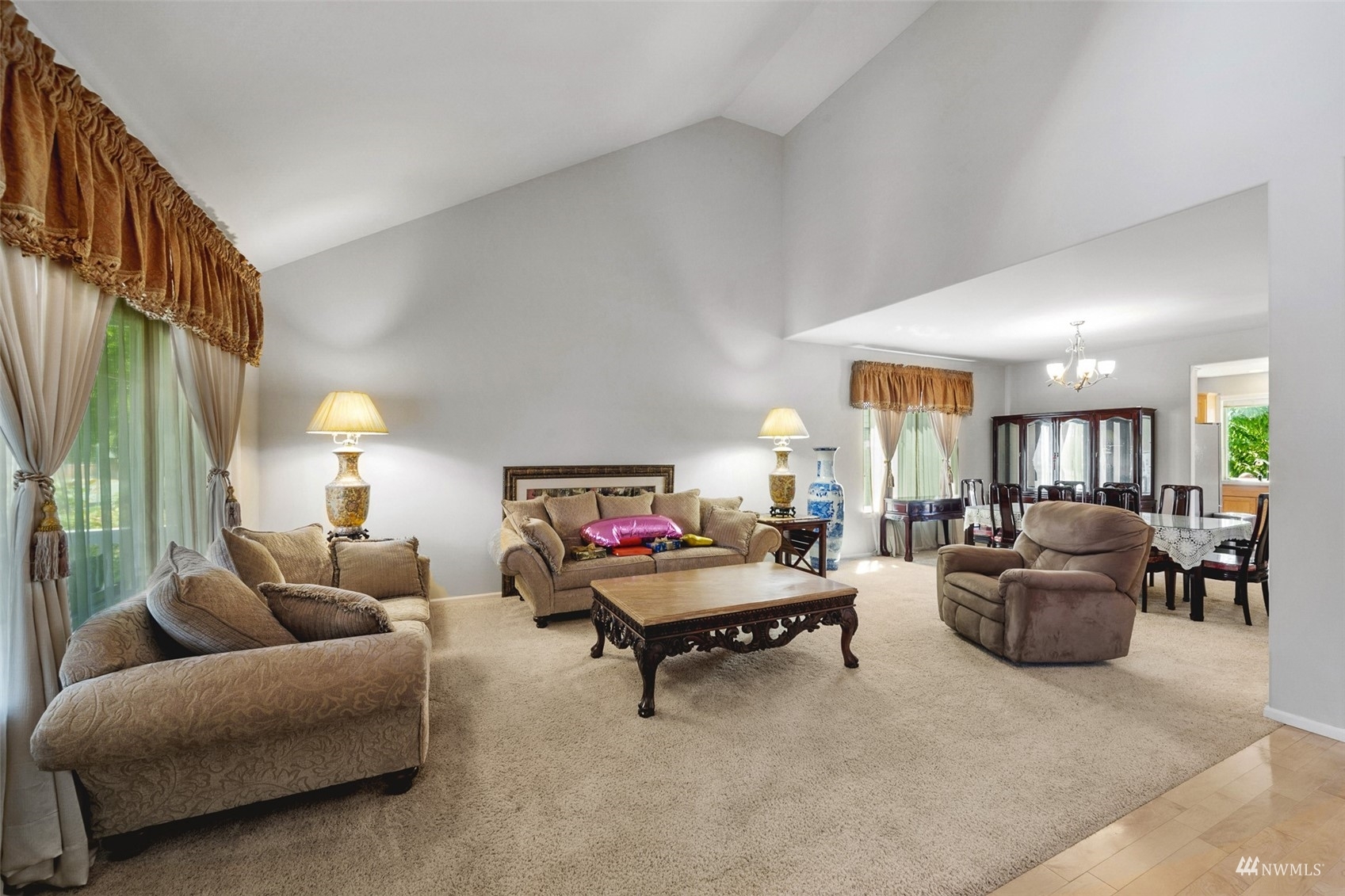 Property Photo: 12218 182nd Avenue E WA 98391