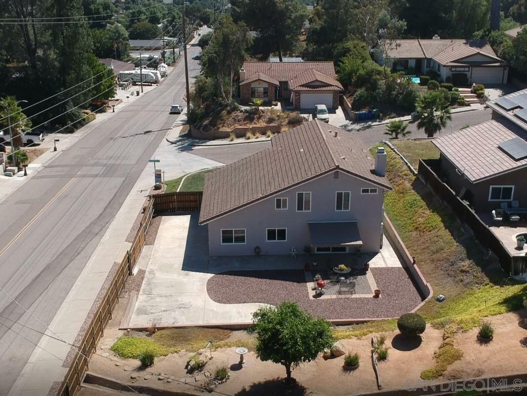 Property Photo:  12492 Skyhigh Ct  CA 92021 