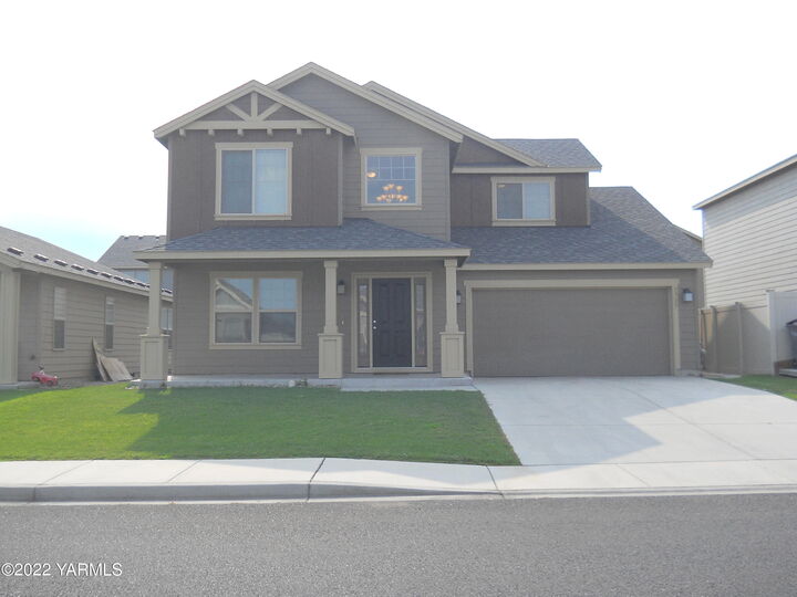 1717 Liberty Ln  Sunnyside WA 98944 photo