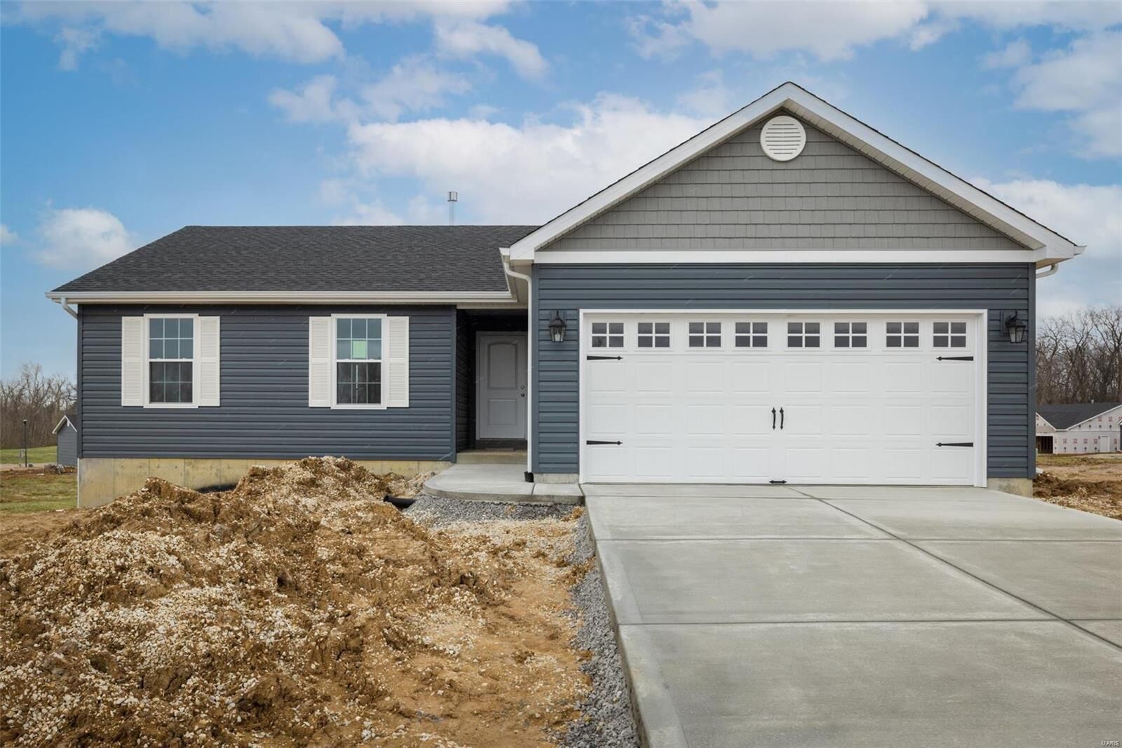 Property Photo:  315 Plymouth Drive  MO 63390 