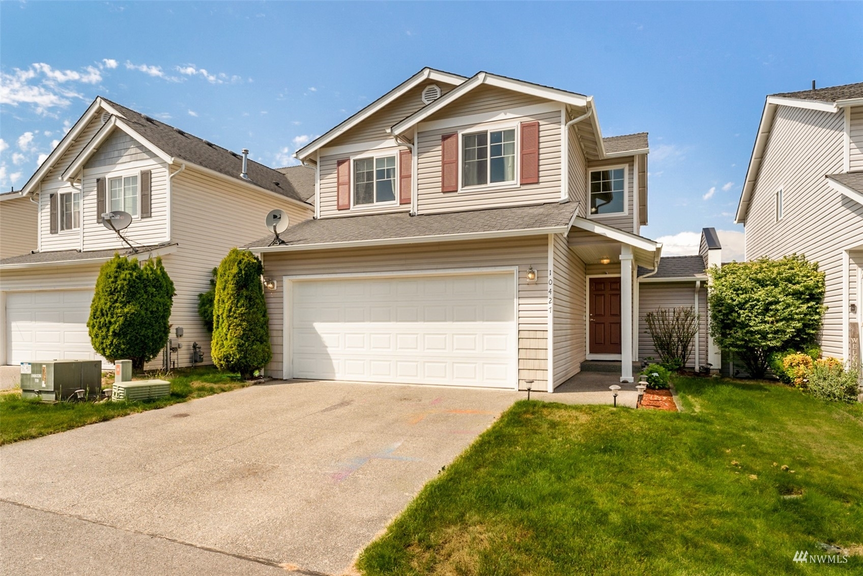 Property Photo: 10427 197th Street Ct E WA 98338