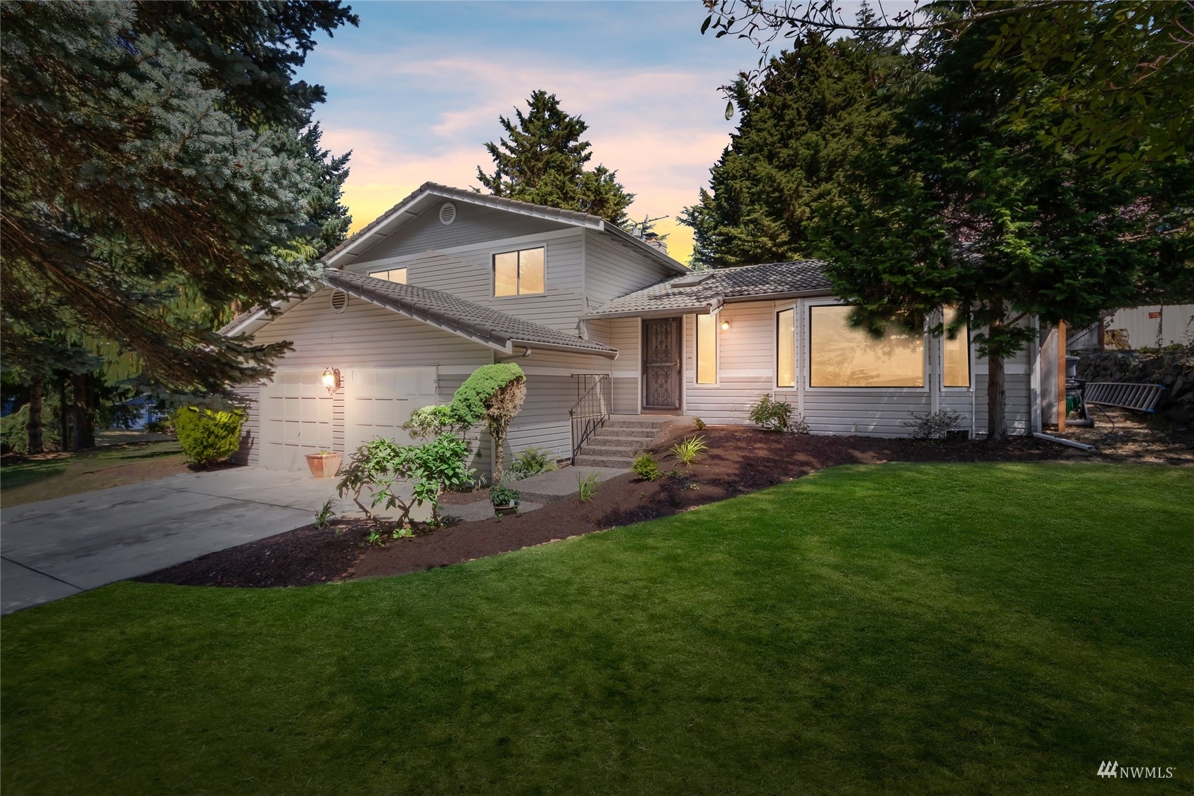 Property Photo:  7109 93rd Avenue Ct SW  WA 98498 