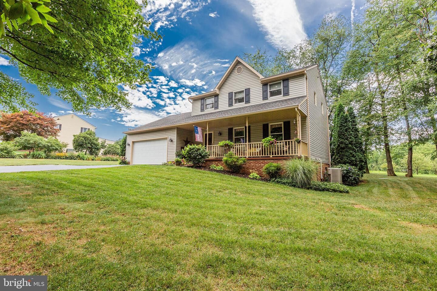 Property Photo:  260 N Tanglewood Drive  PA 17566 