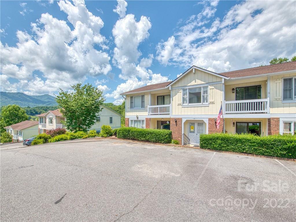 Property Photo: 75 Nazarene Way 1 NC 28785