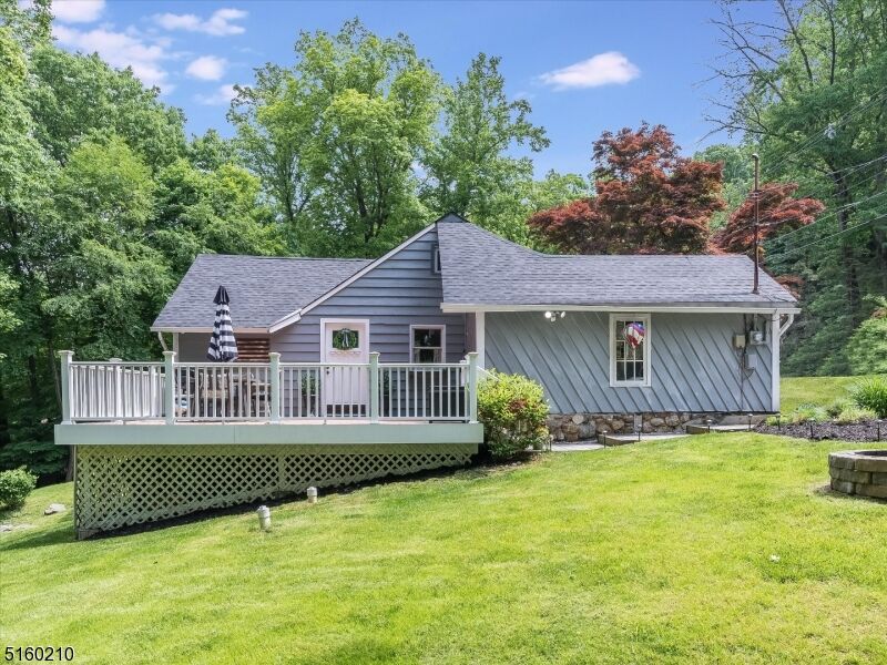 Property Photo: 382 Springbrook Trl NJ 07871