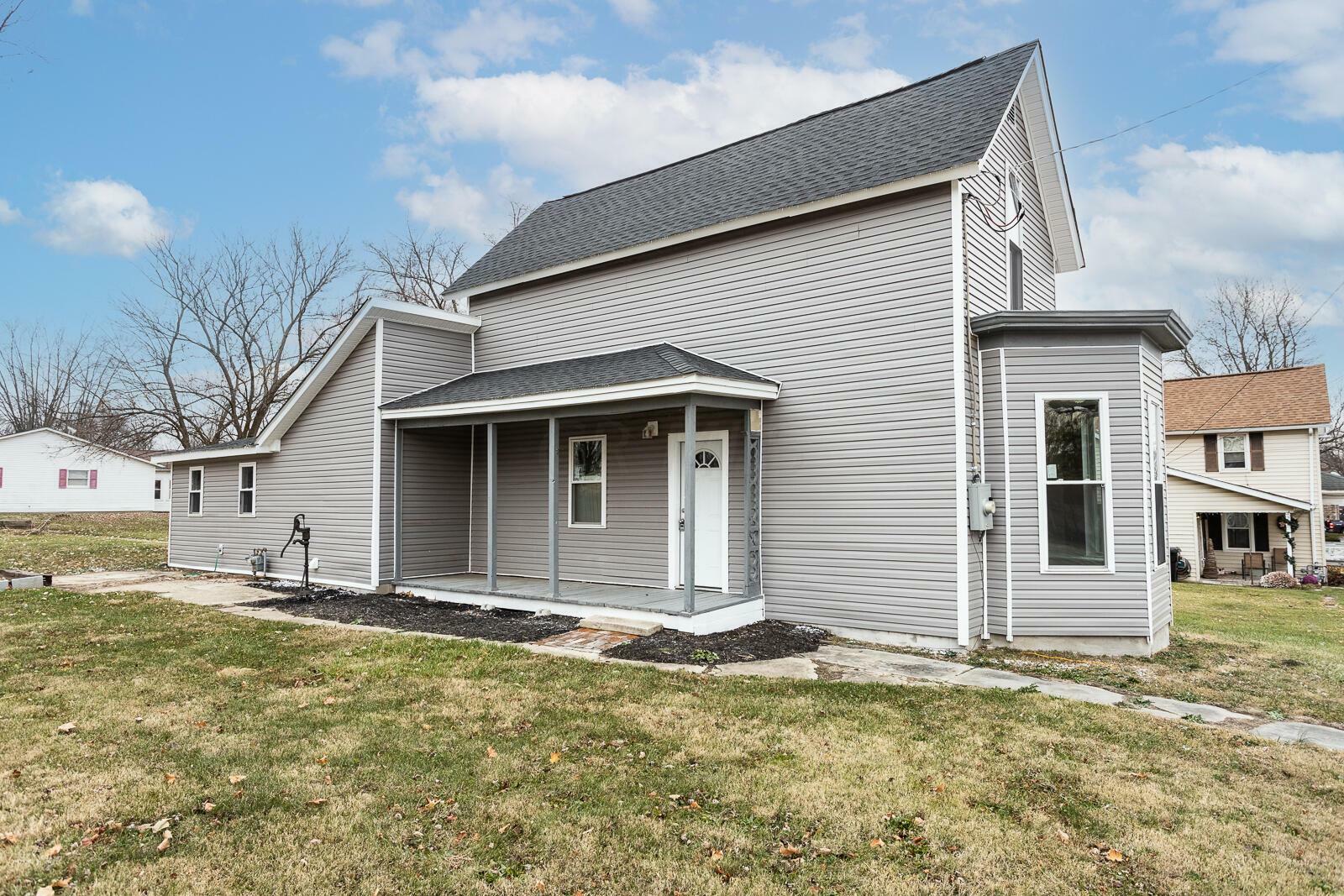 Property Photo: 7304 E Main Street OH 43153