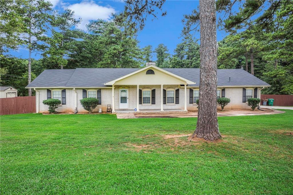 Property Photo: 7615 Wright Circle GA 30236